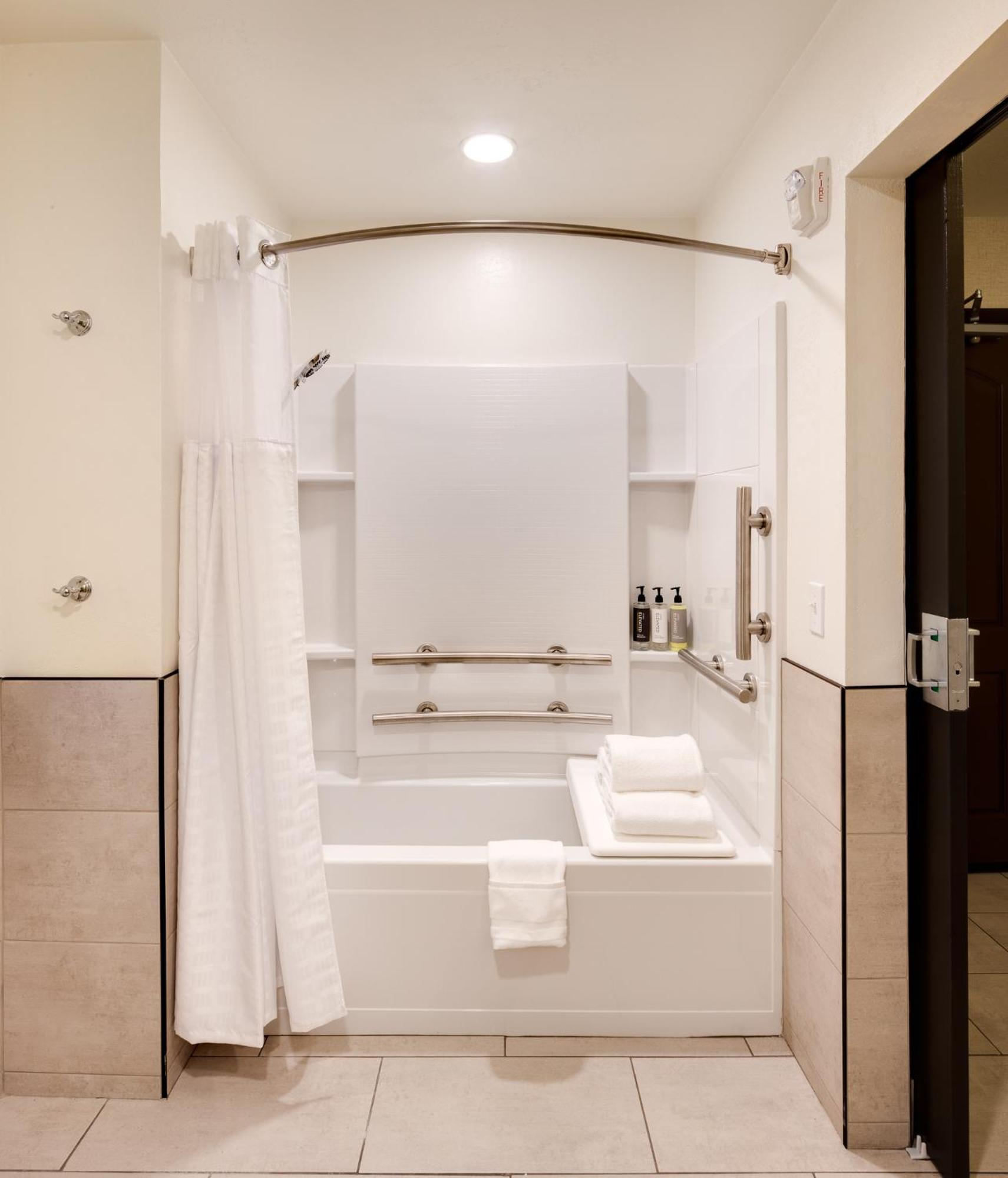 Ayres Hotel Redlands - Loma Linda Экстерьер фото