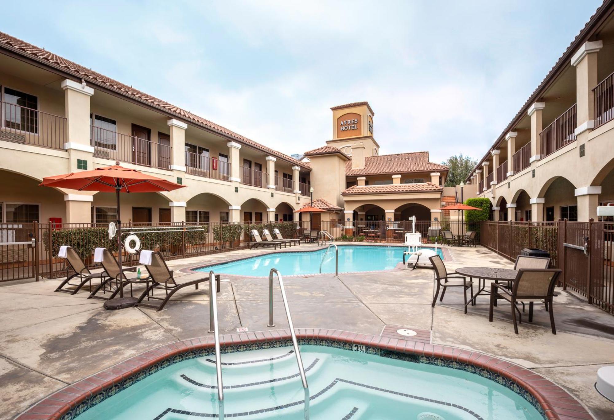 Ayres Hotel Redlands - Loma Linda Экстерьер фото